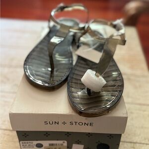 Sun + Stone Metallic Sandals